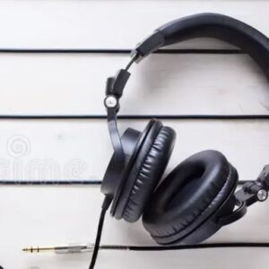 Cuffie da musica, con filo.